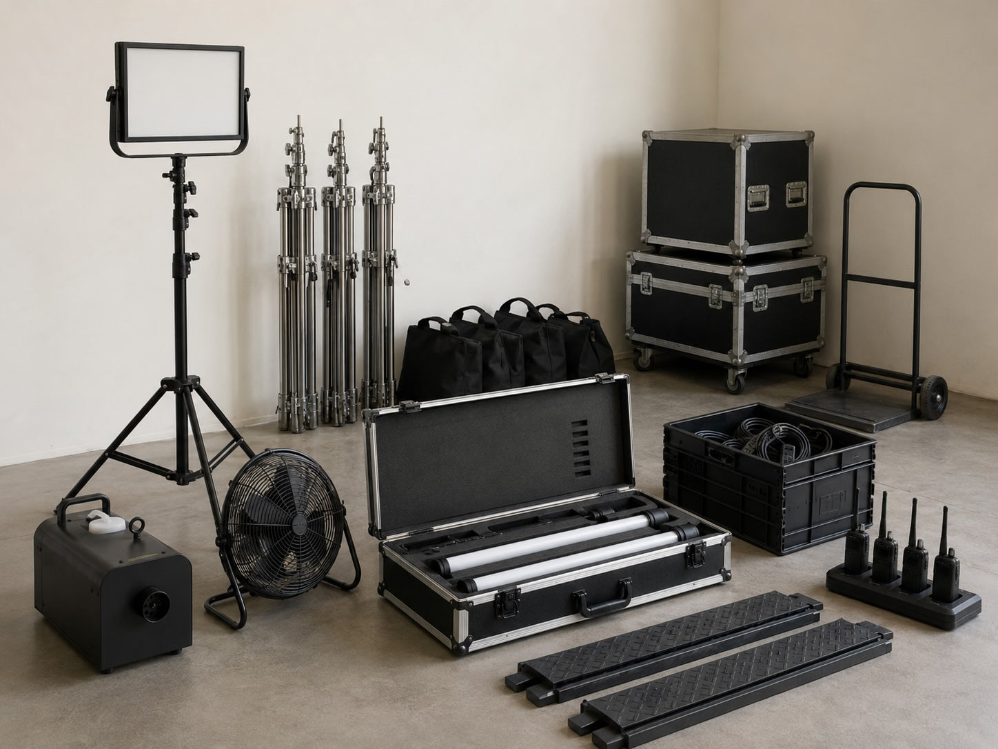 Welche Produktionsausrüstung sollte ich für eine Musikvideo-Produktion in Berlin mieten?